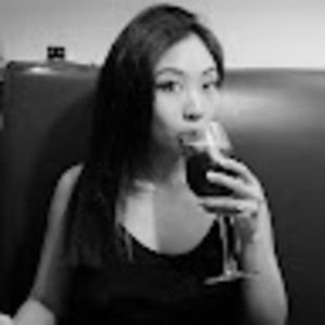 Meet your Posher, Iris